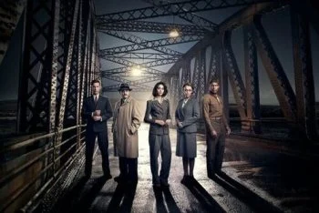 مسلسل Traitors الموسم الاول
