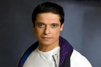 البومات عامر منيب