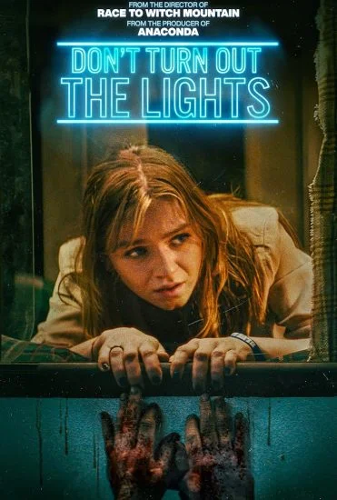 فيلم Don't Turn Out the Lights 2023 مترجم