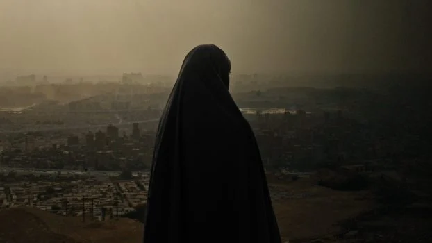 فيلم عائشة لا تستطيع الطيران 2025