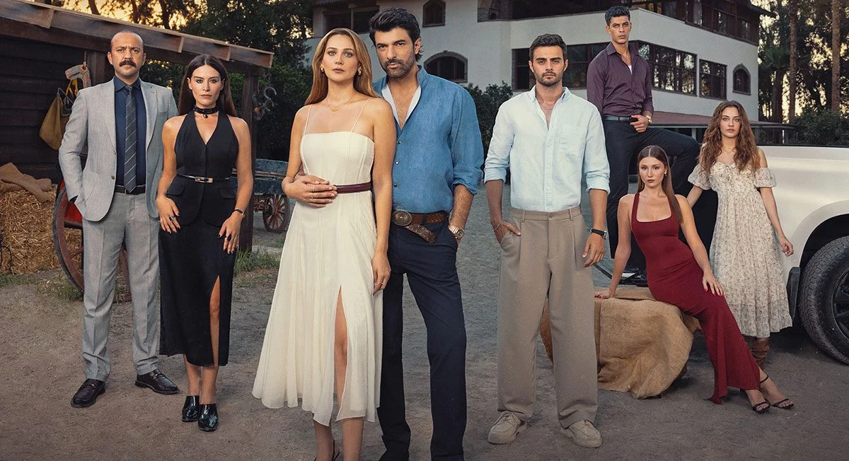 مسلسل الأراضي المباركة مترجم
