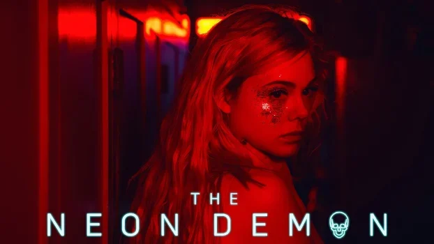 فيلم The Neon Demon 2016 مترجم