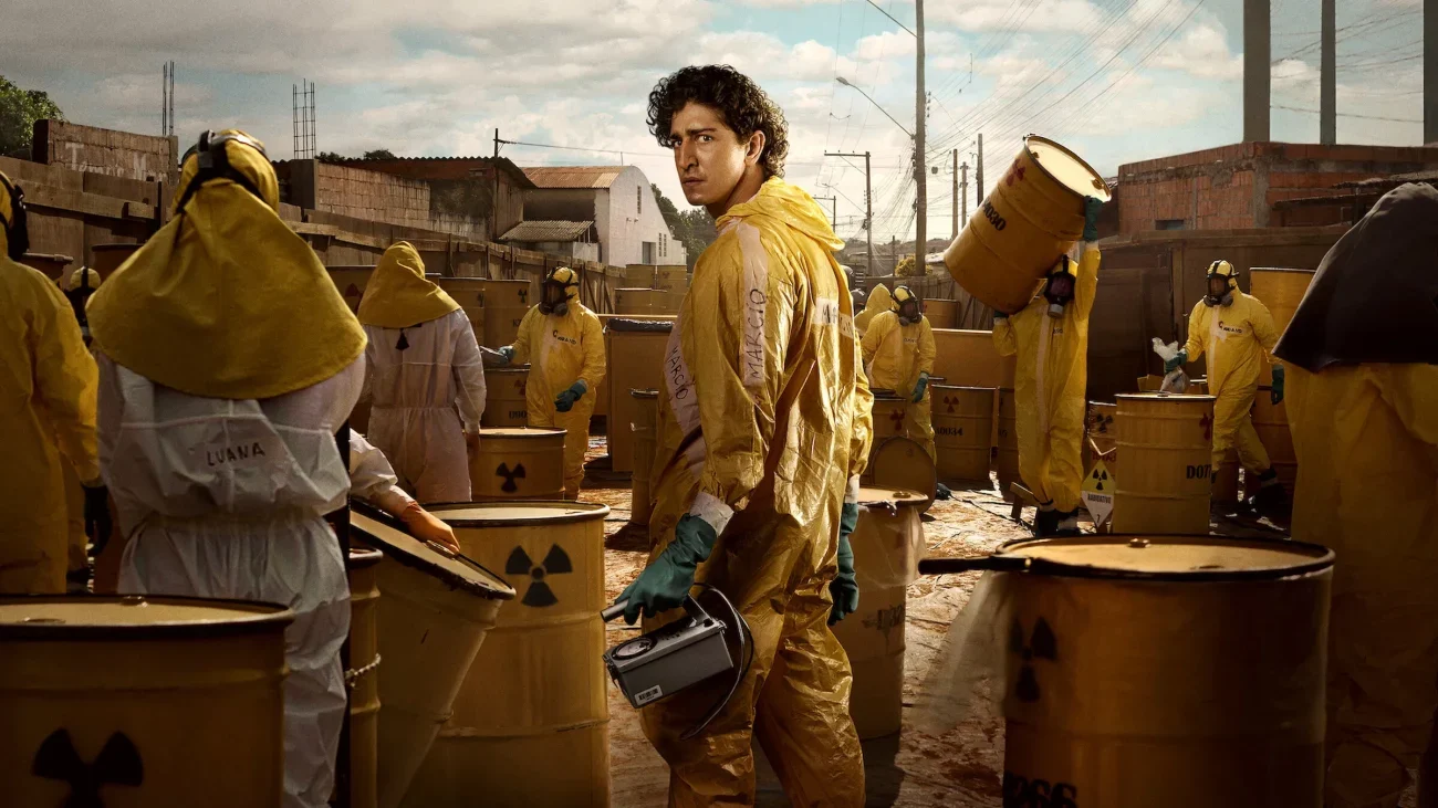 مسلسل Radioactive Emergency الموسم الاول مترجم