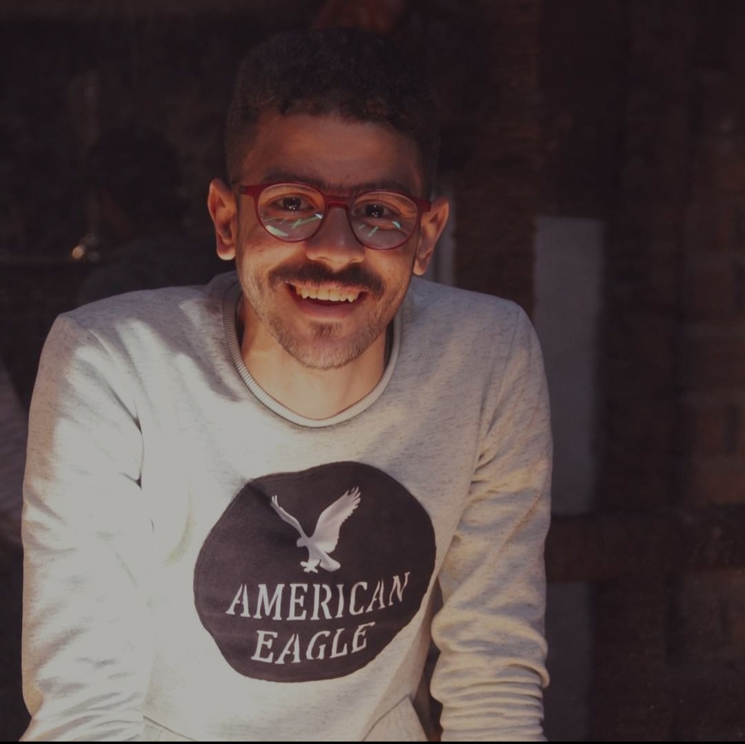 أحمد فاخر