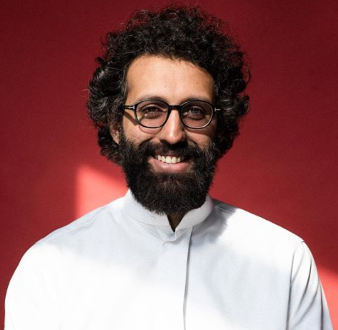 خالد يسلم