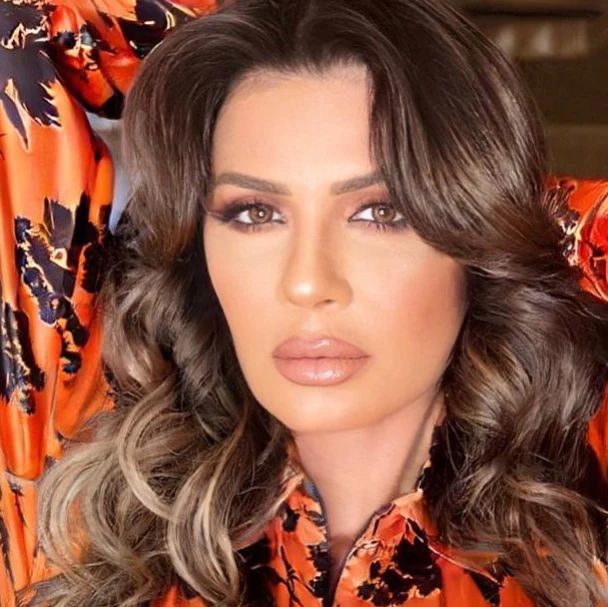 نجلاء بدر
